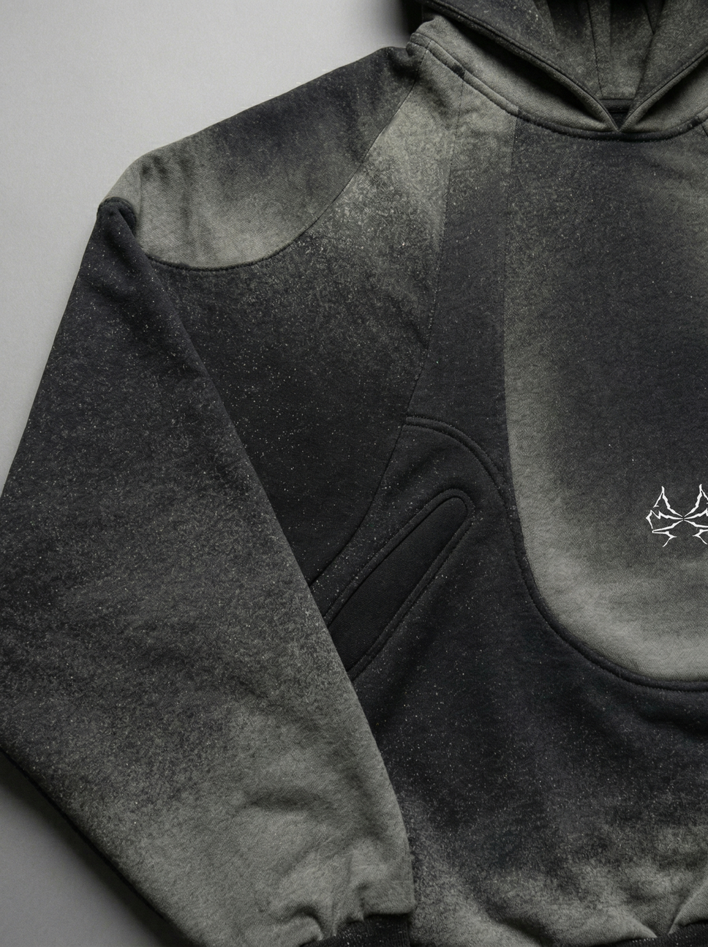 Hoodie Monochrome Orbital Gradient (MOG)