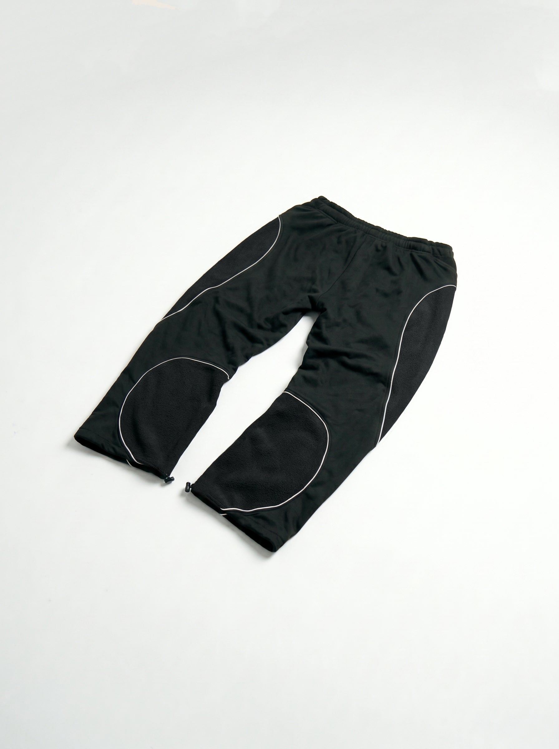 Pant Lines 2026.