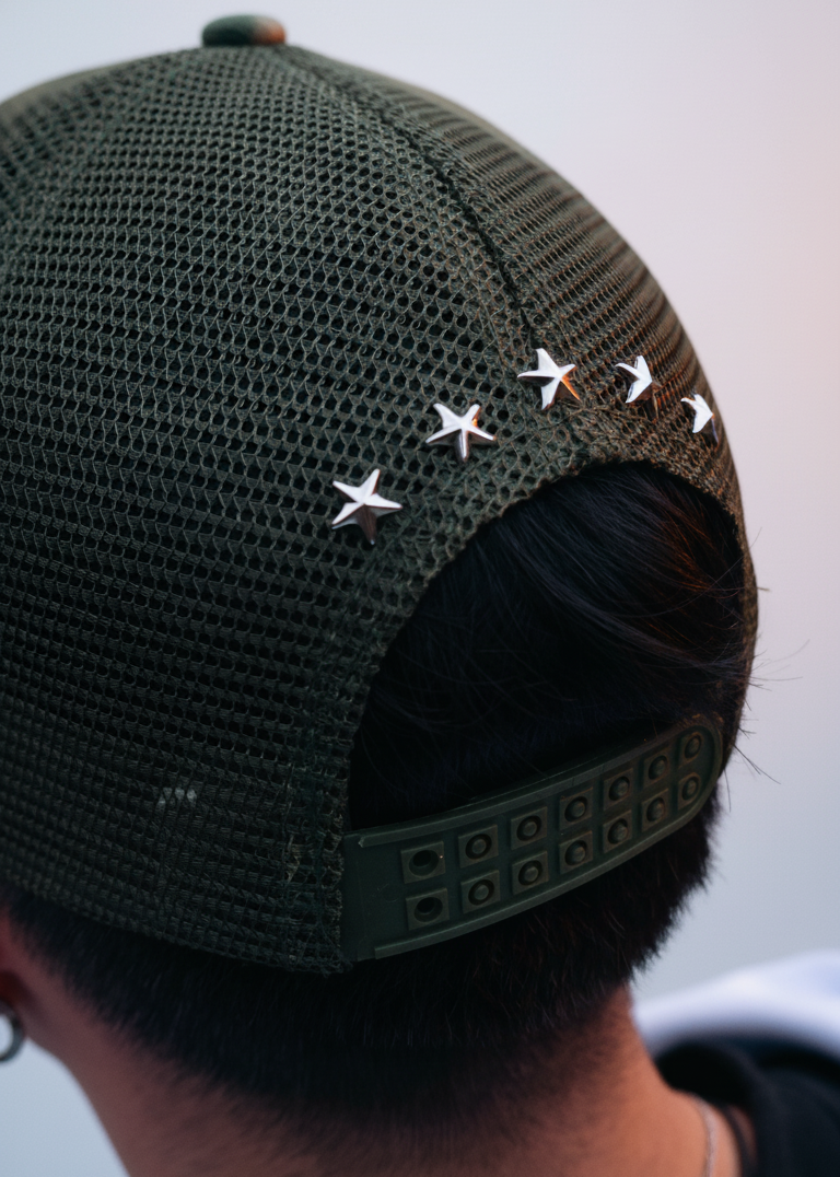 TRUCKER HAT STARS 437 CAMO