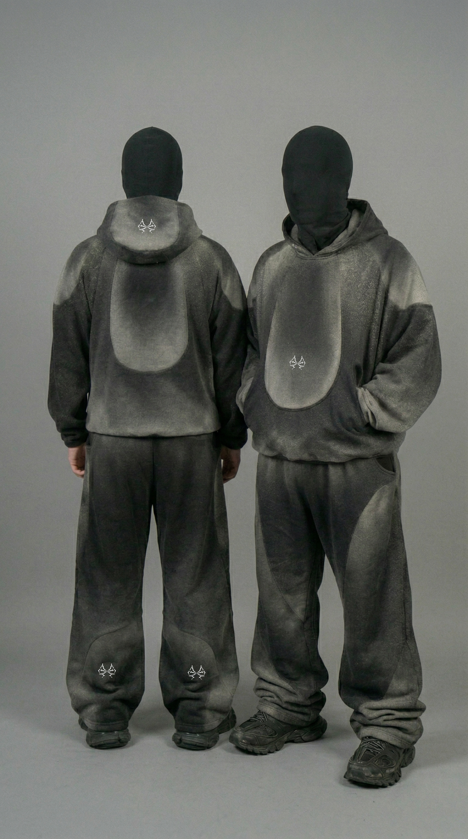 Set Monochrome Orbital Gradient (MOG)