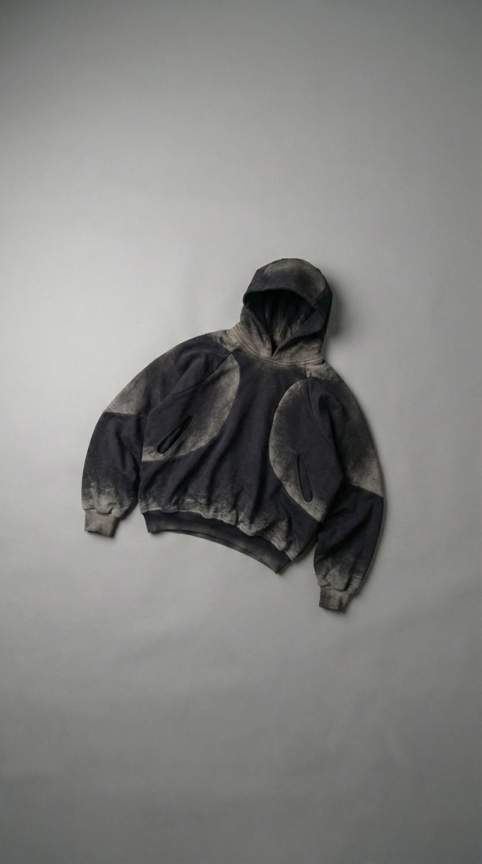 Hoodie Monochrome Orbital Gradient 1 of 1